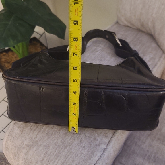 Dooney & Bourke Black Croc-Embossed Women's Bag - Picture 4 of 9